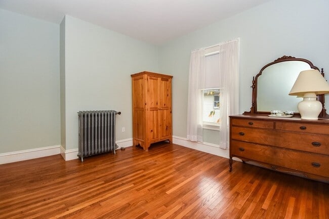 Building Photo - 56 West St