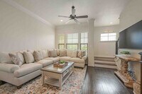 Building Photo - 502 Jefferson St