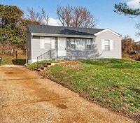 Building Photo - 5900 Sheriton Dr