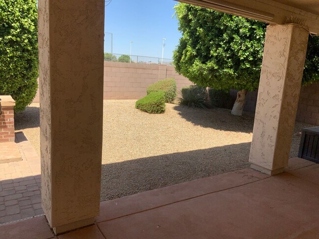 Building Photo - Great home on quiet cut-de-sac