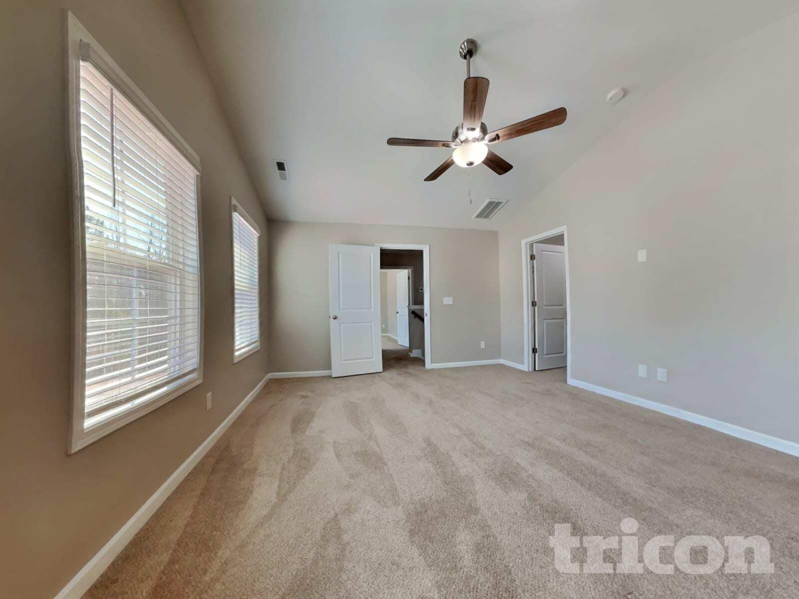 Building Photo - 932 Peninsula Pl