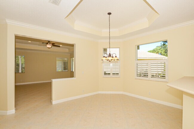 Building Photo - 7033 Willow Pine Way