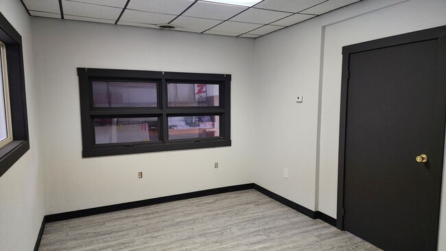 Building Photo - Commercial Space for Rent! Follow Your Ame...