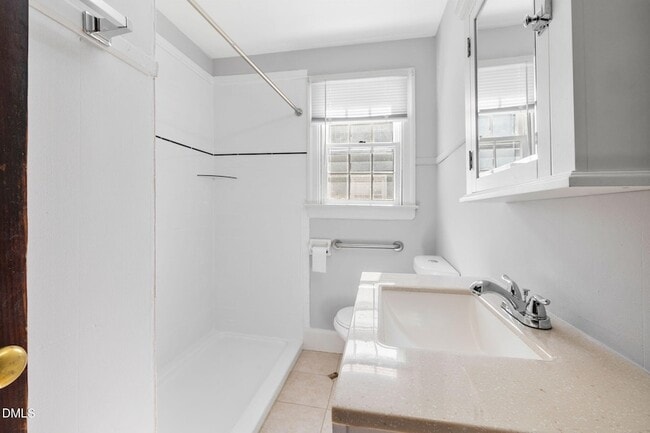 Building Photo - 109 Lincoln Ct