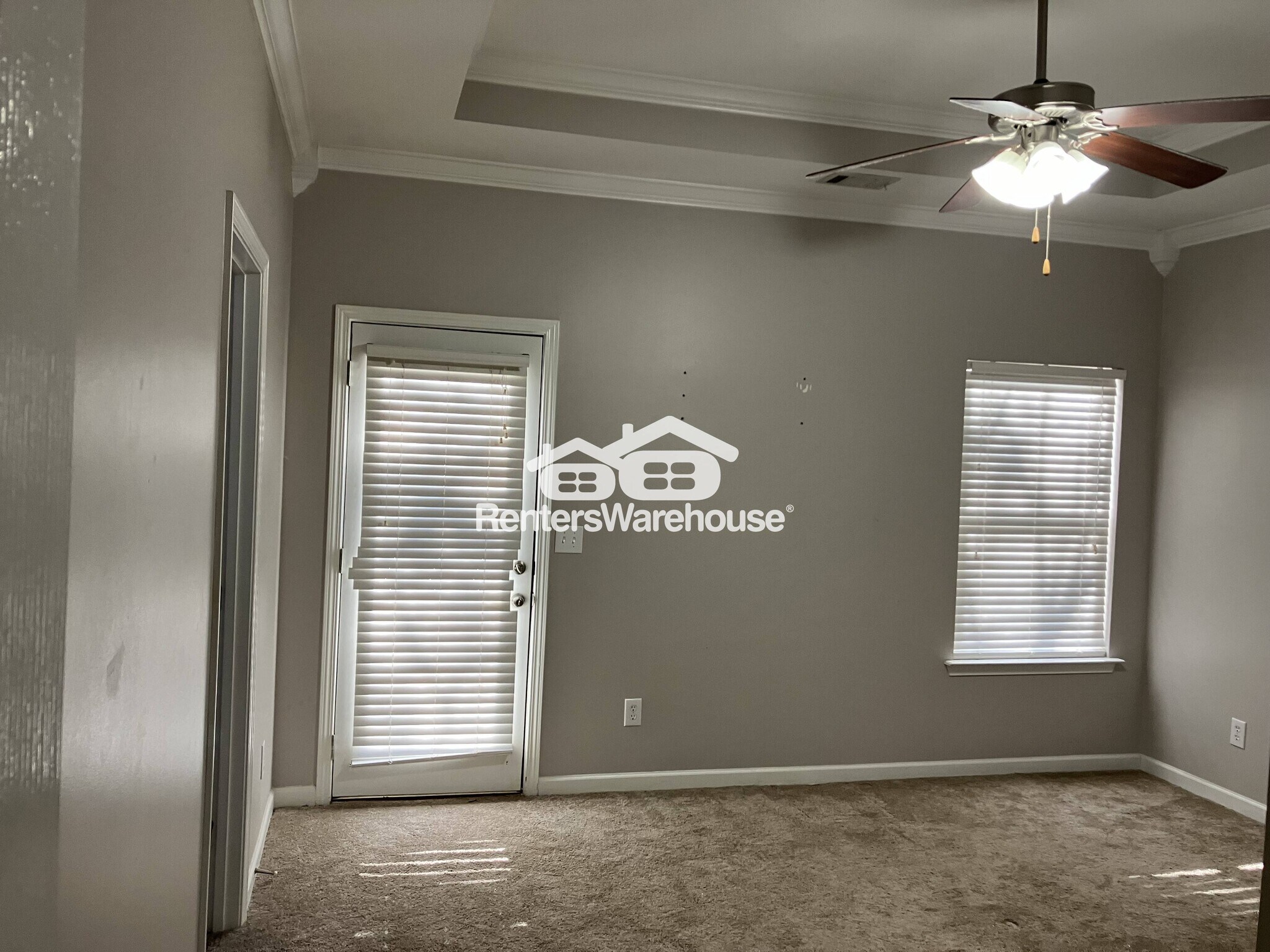 Building Photo - 261 Oxmoor Pl