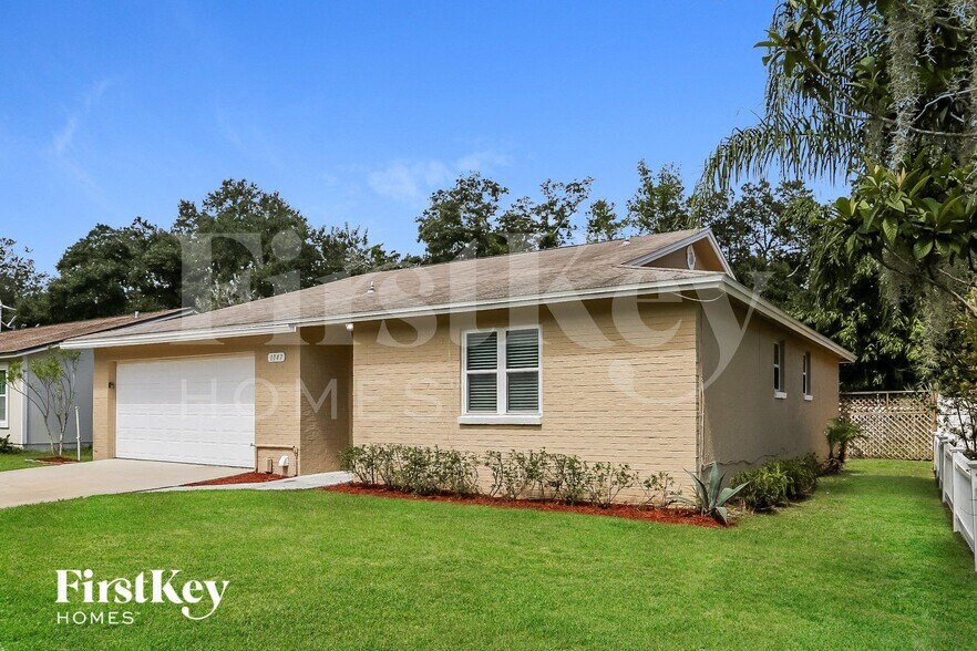 Building Photo - 1047 Cove Landing Dr