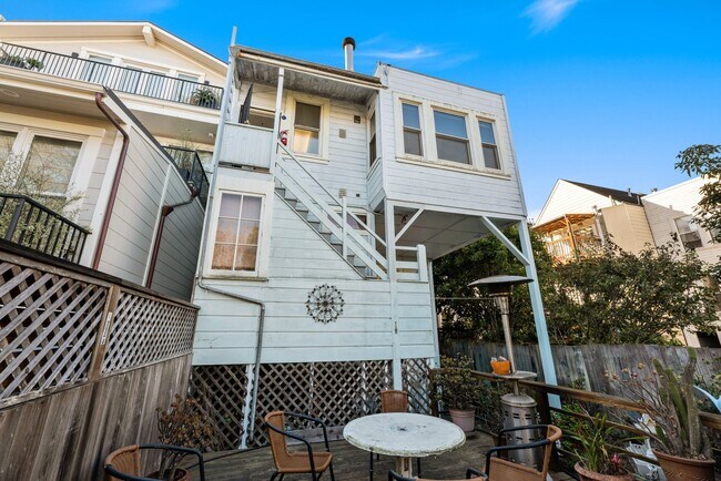 Building Photo - 3982-3984 25th Street