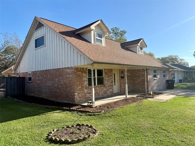 Building Photo - 1109 Sally Anne Dr
