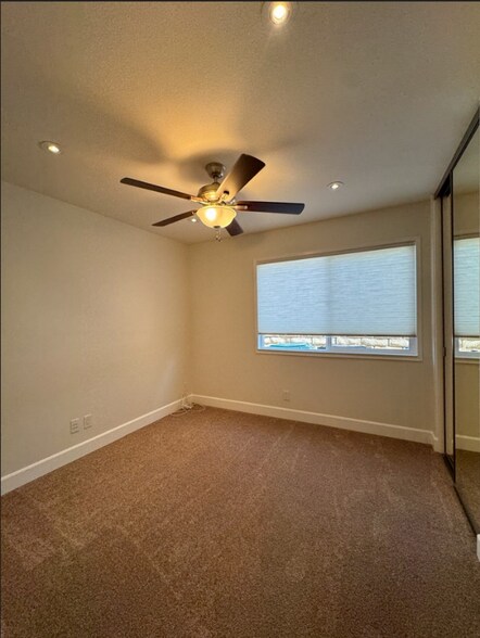 Building Photo - 28916 Timberlane St