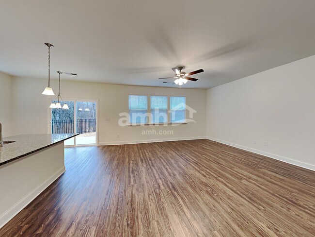 Building Photo - 1300 Ashlyn Ct