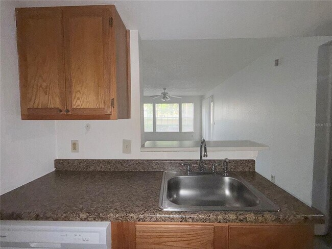 Building Photo - 1025 S Hiawassee Rd