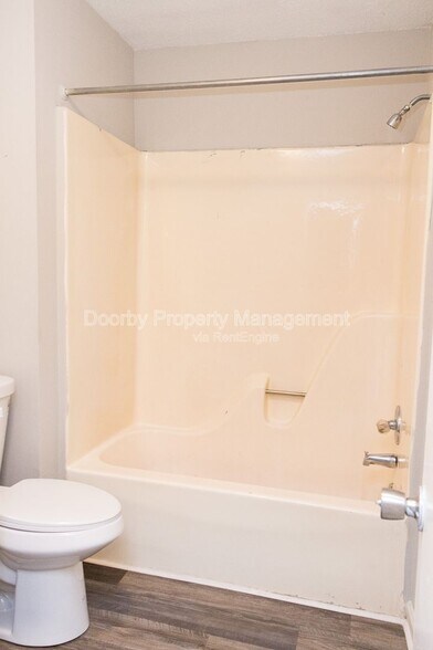 Building Photo - 5102 Tennessee 58