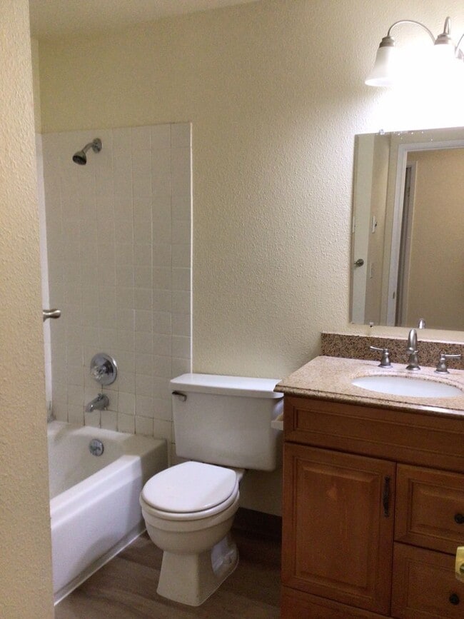 Building Photo - 3BD Ranch Style Home in Cascade Park