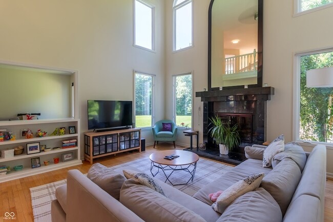 Building Photo - 4957 Shadow Rock Cir