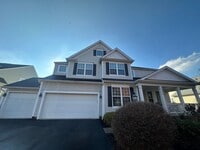 Building Photo - Lakes of Worthington