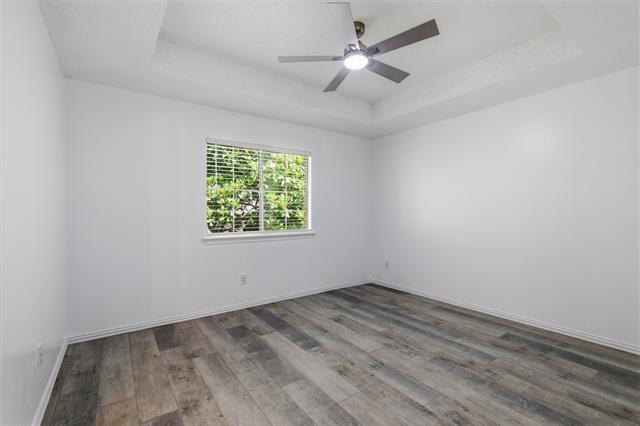 Building Photo - 305 W Mill Valley Dr