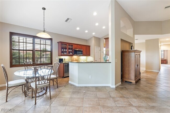 Building Photo - 16107 Mt Abbey Way