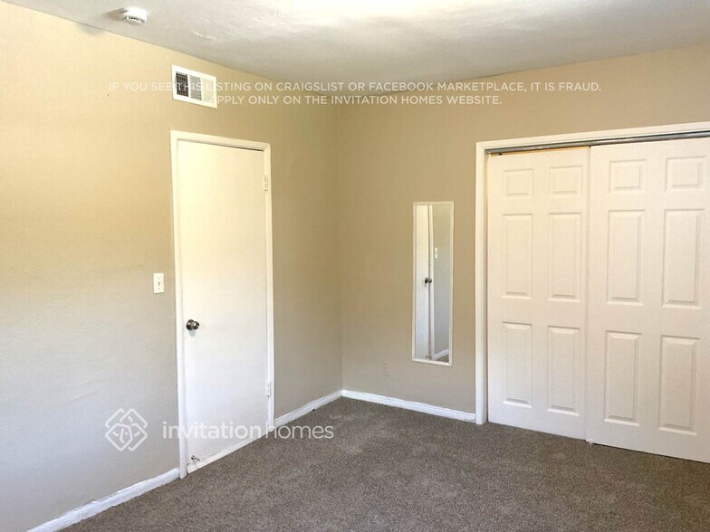 Building Photo - 1323 Fillmore St