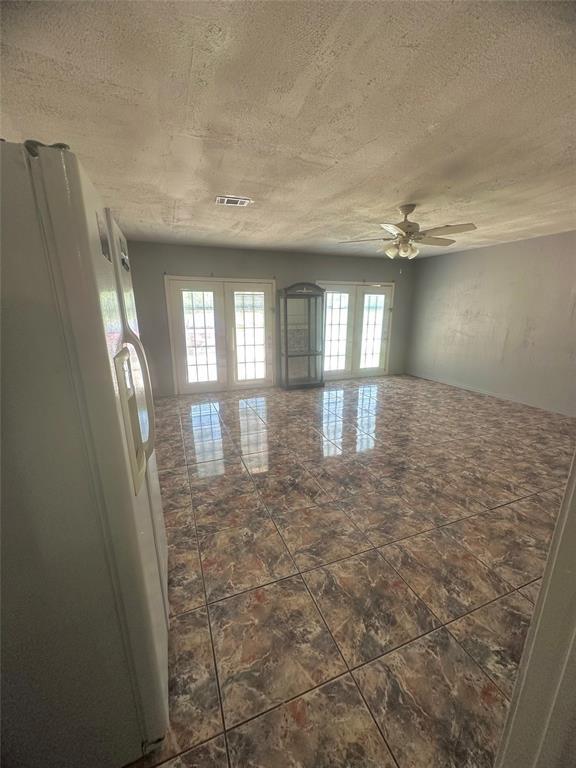 Building Photo - 12702 Fern Forest Dr