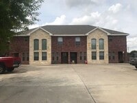 Building Photo - 102 S 48th Ln