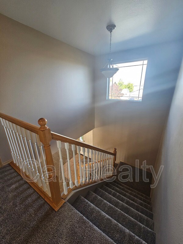 Building Photo - 7016 S Lucas St