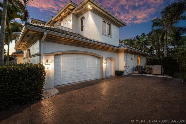 Building Photo - 4255 Gleneagles Dr
