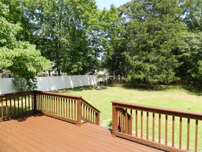 Building Photo - 61 Jarvin Rd