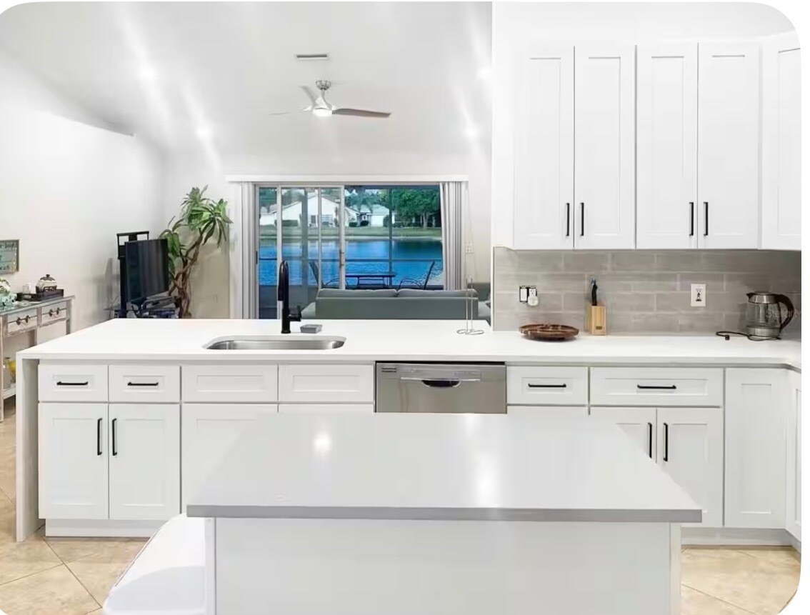 Building Photo - 5019 23rd St E