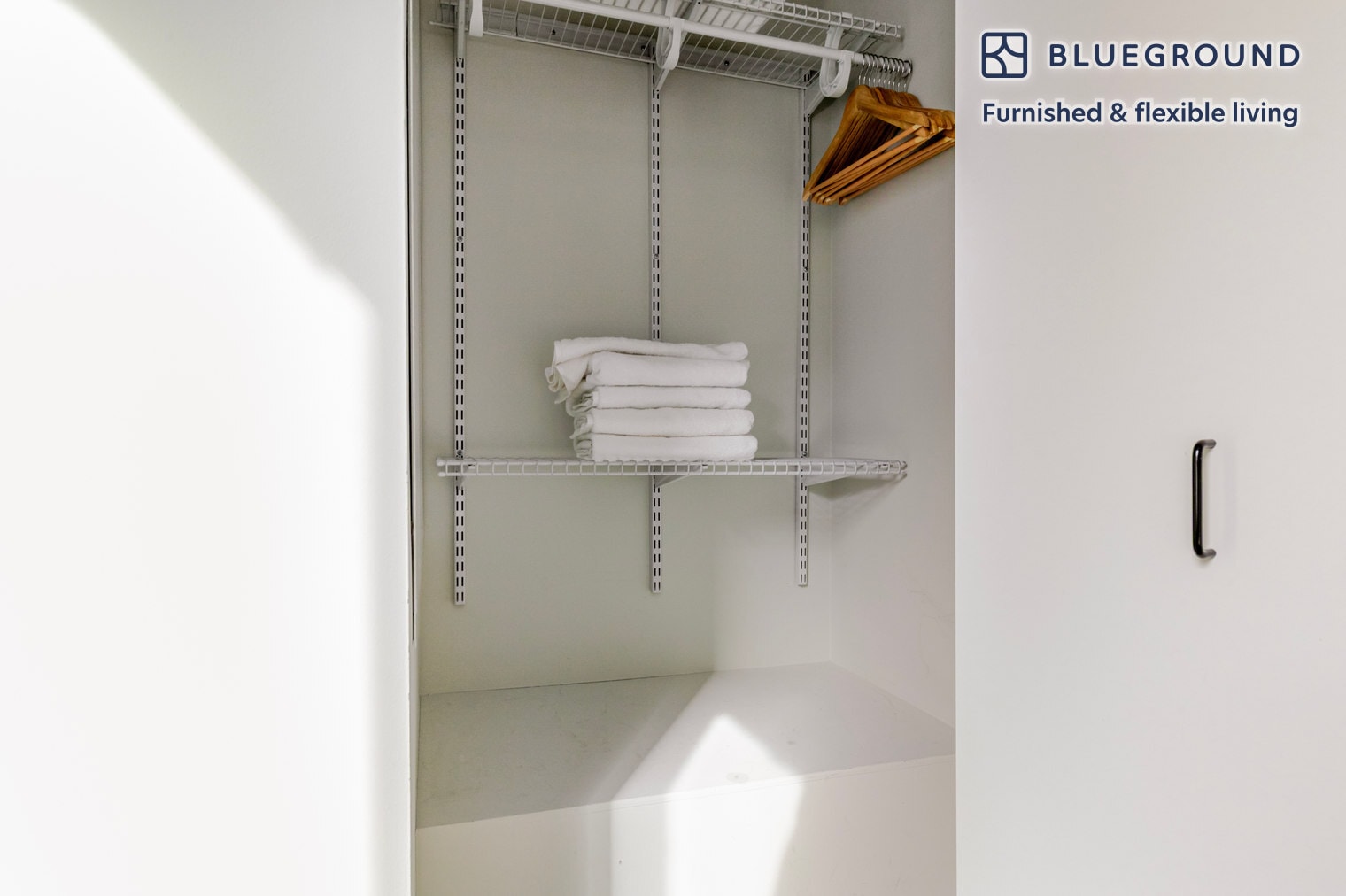 Building Photo - 6149 N Broadway