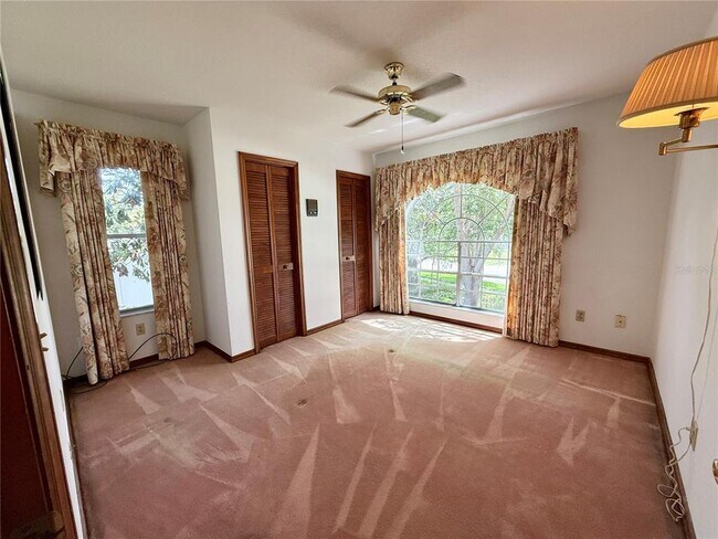 Building Photo - 124 Estates Cir