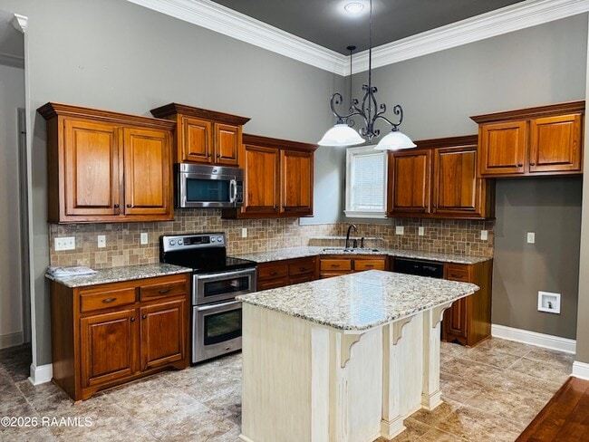 Building Photo - 106 Shadow Springs Dr