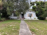 Building Photo - 301 24th Ave N