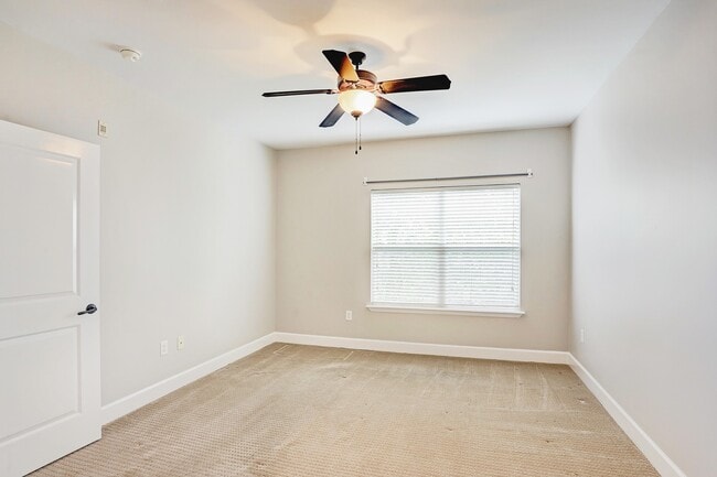 Building Photo - 2203 Dorrington St