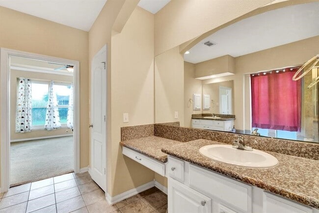 Building Photo - 25431 Hall Meadow Ln