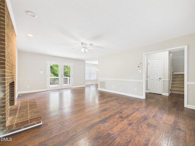 Building Photo - 3516 Casine Ct