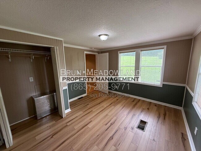 Building Photo - 2250 Woodby Rd