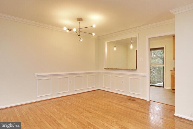 Building Photo - 5440 Barrister Pl