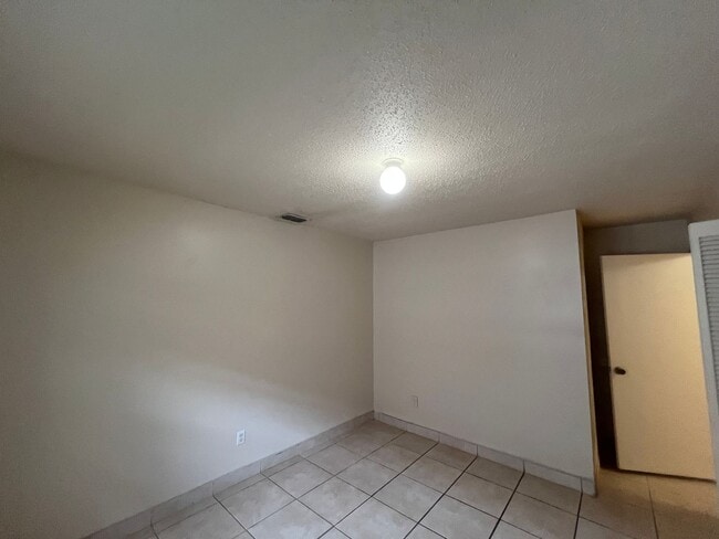 Building Photo - 10413 Cresto Delsol Cir