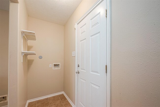 Building Photo - 17026 Cypresswood Glen Tr