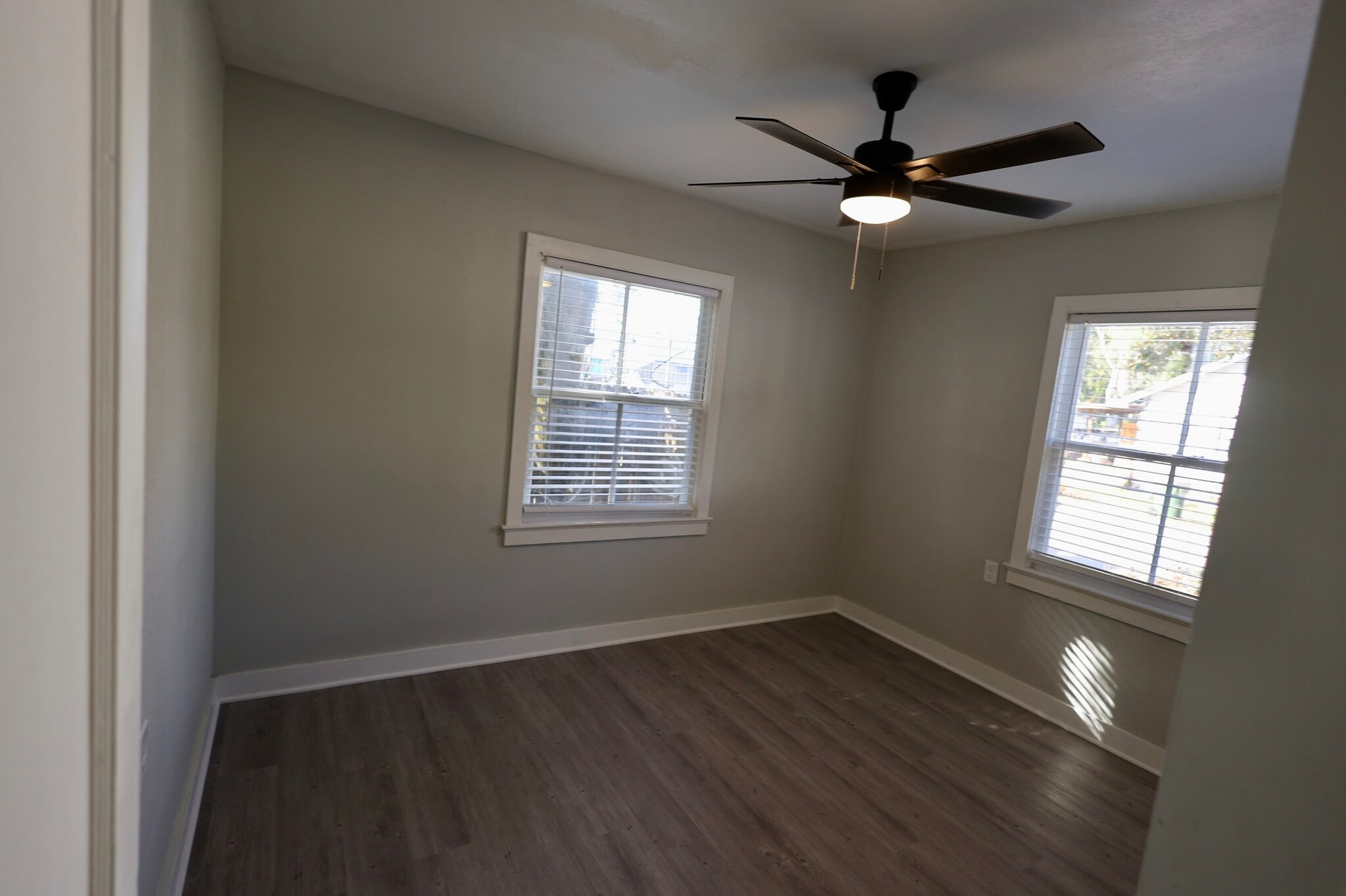 Bed 3 - 400 S 9th St