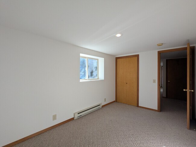 Building Photo - 286 Antler Rdg Rd