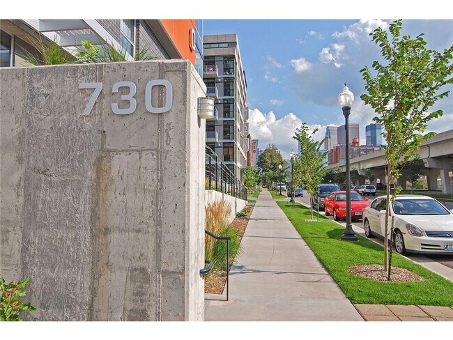 Building Photo - 730 N 4th St