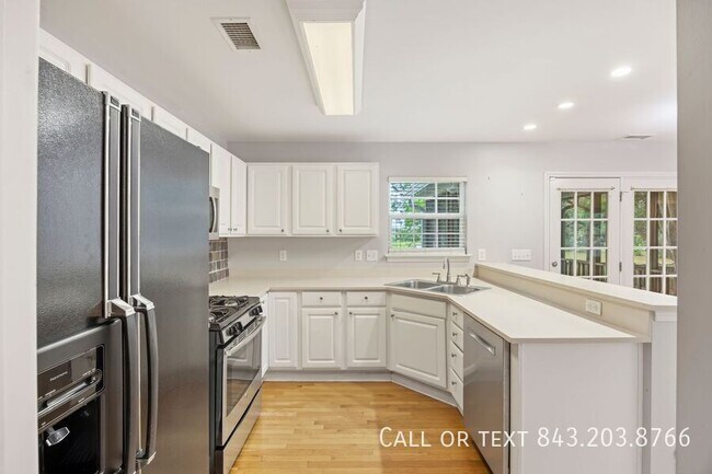 Building Photo - 1063 Clearspring Dr