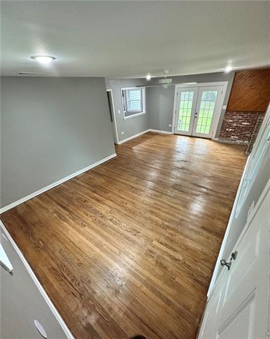 Building Photo - 105 Rosewood Cir