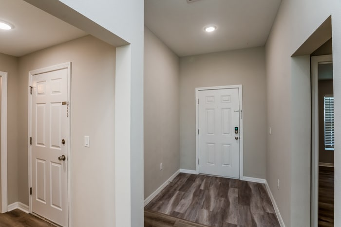 Building Photo - 5531 Arlington River Dr.