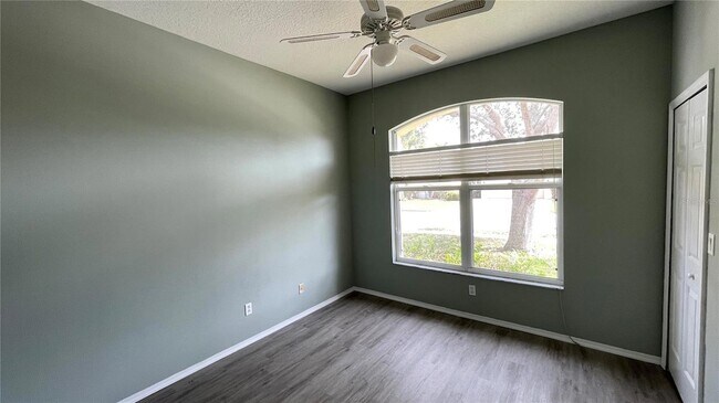 Building Photo - 210 41st St NE