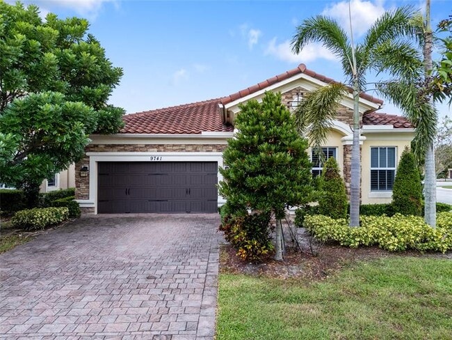 Building Photo - 9741 S Miralago Way