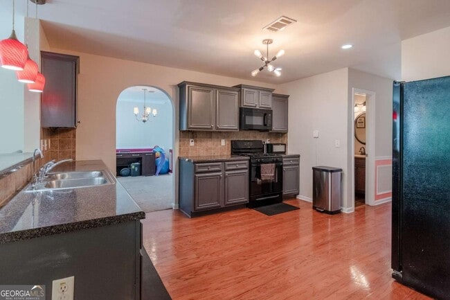 Building Photo - 7377 Spoleto Loop