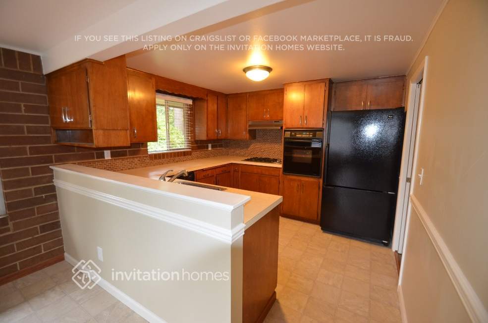 Building Photo - 14435 183rd Ave SE