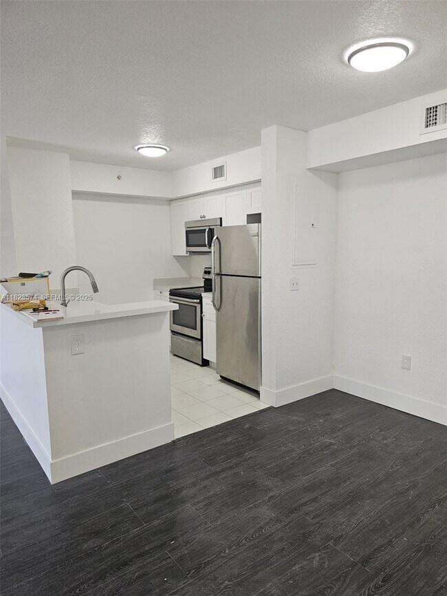 Building Photo - 15410 SW 284th St